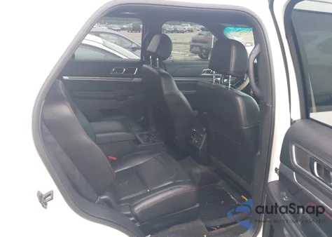 2016 Ford Explorer Sport из США, поврежденный, VIN 1FM5K8GT7GGA12108